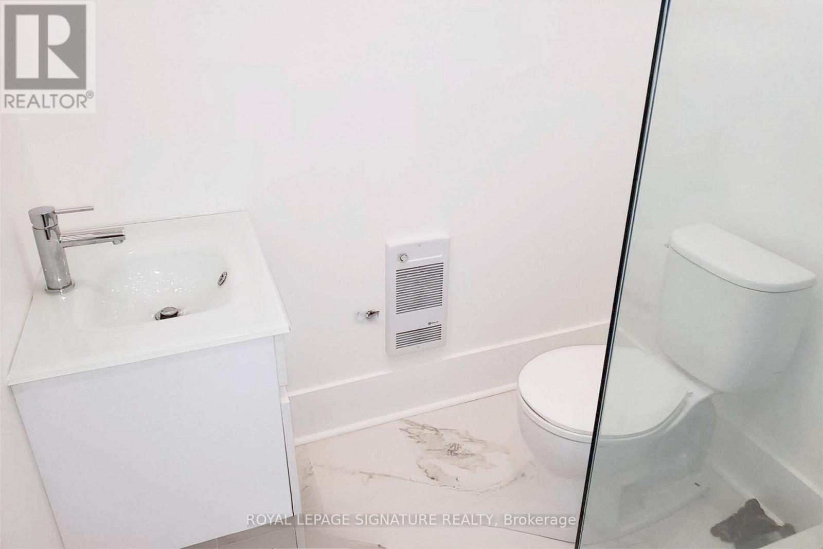 3rd Floor - 784 College Street, Toronto, Ontario  M6G 1C6 - Photo 7 - C12901322