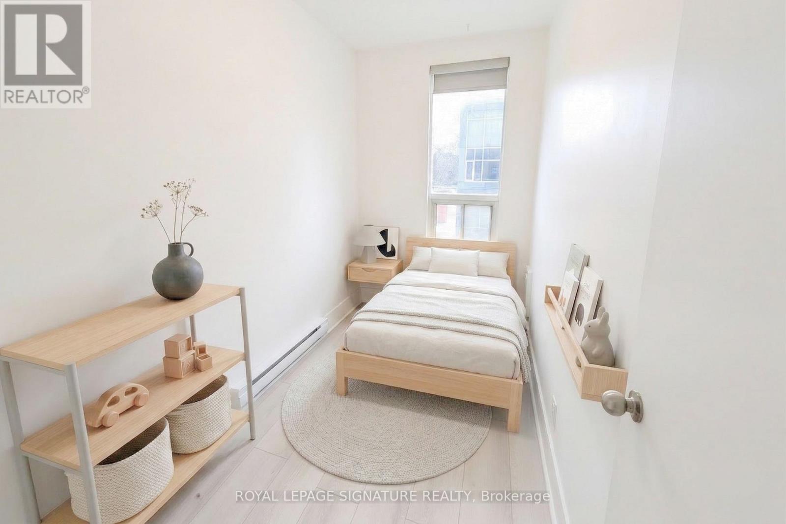 3rd Floor - 784 College Street, Toronto, Ontario  M6G 1C6 - Photo 9 - C12901322