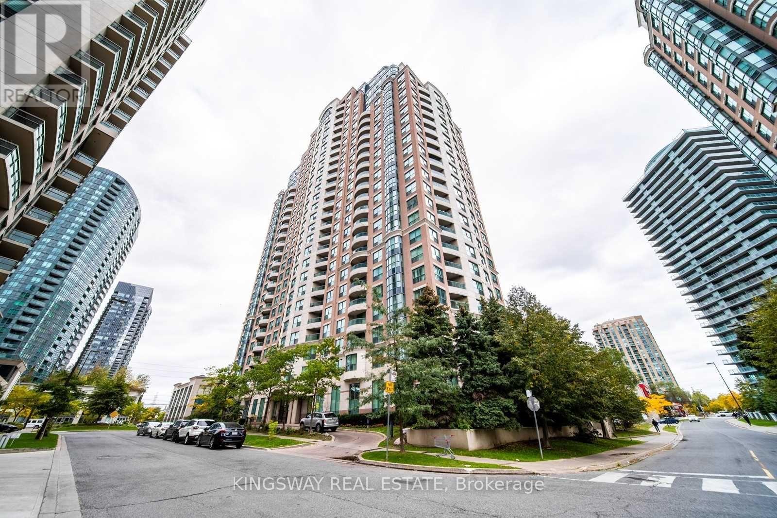 812 - 7 LORRAINE DRIVE, Toronto, Ontario