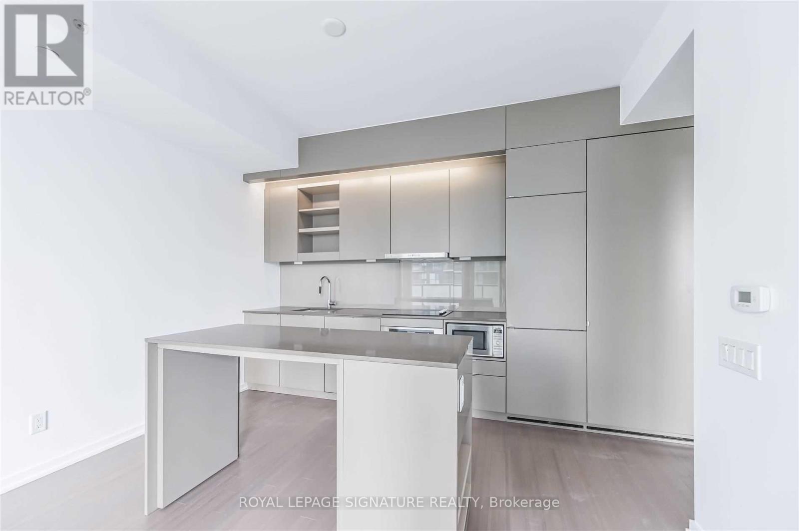 2007 - 101 Peter Street, Toronto, Ontario  M5V 2G8 - Photo 2 - C12901370