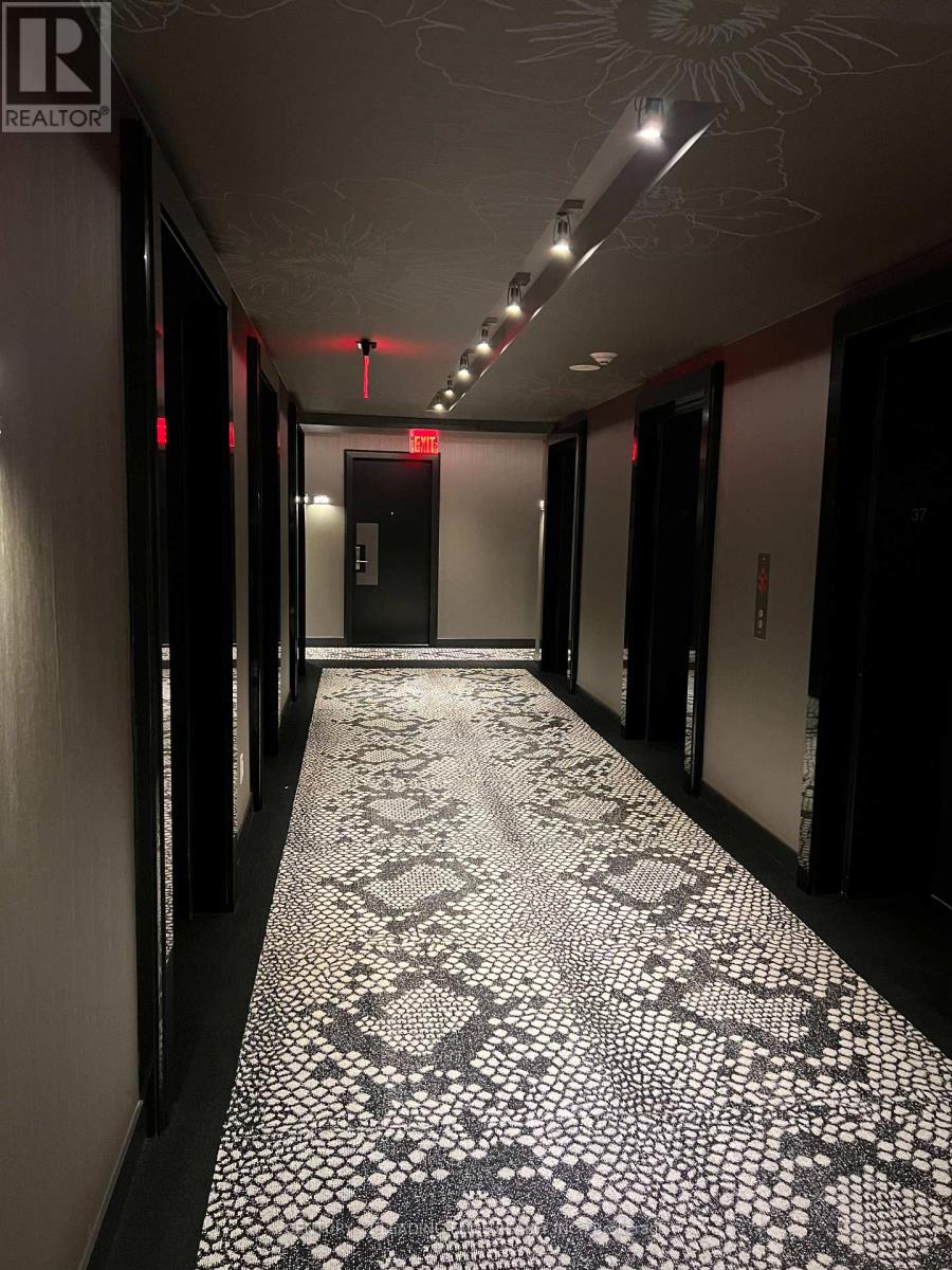 3705 - 1080 Bay Street, Toronto, Ontario  M5S 0A5 - Photo 3 - C12901380