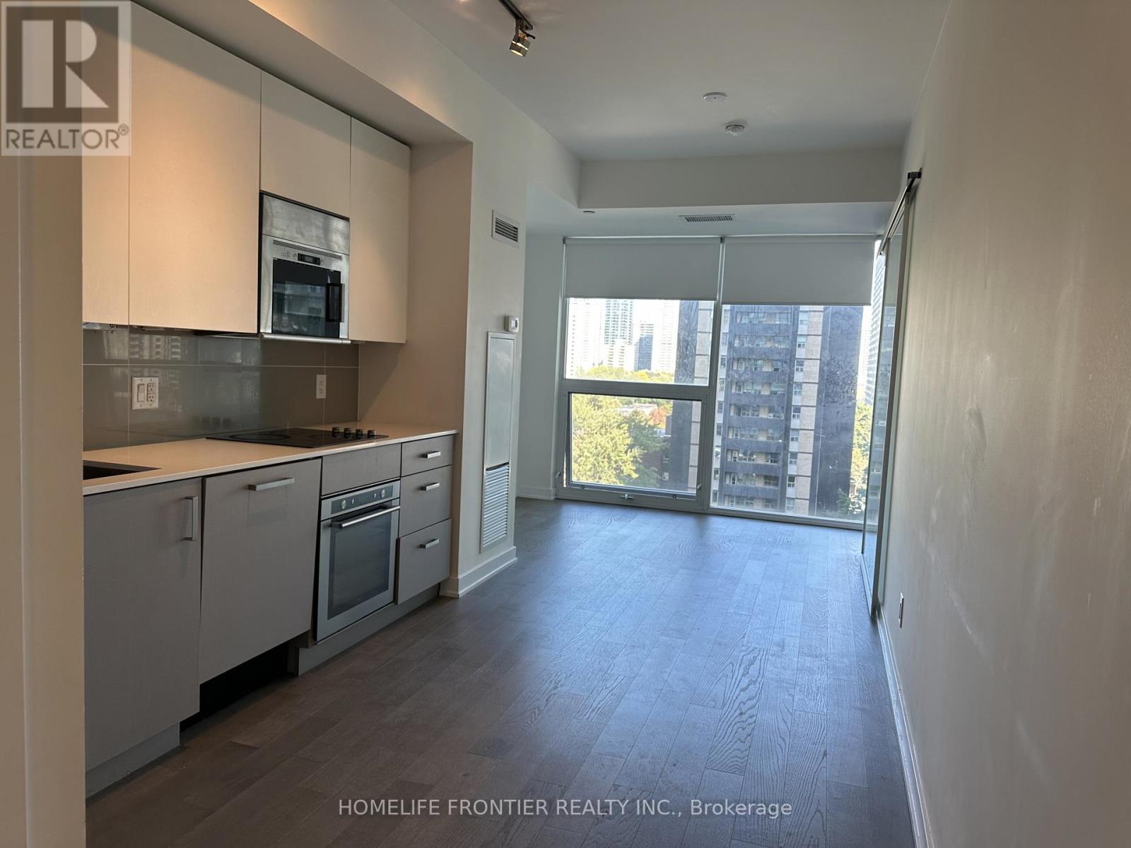 907 - 17 Dundonald Street, Toronto, Ontario  M4Y 1K3 - Photo 3 - C12901412