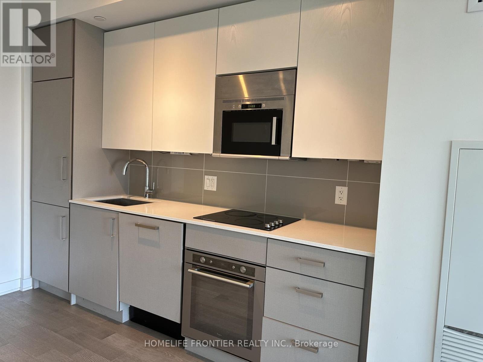 907 - 17 Dundonald Street, Toronto, Ontario  M4Y 1K3 - Photo 4 - C12901412