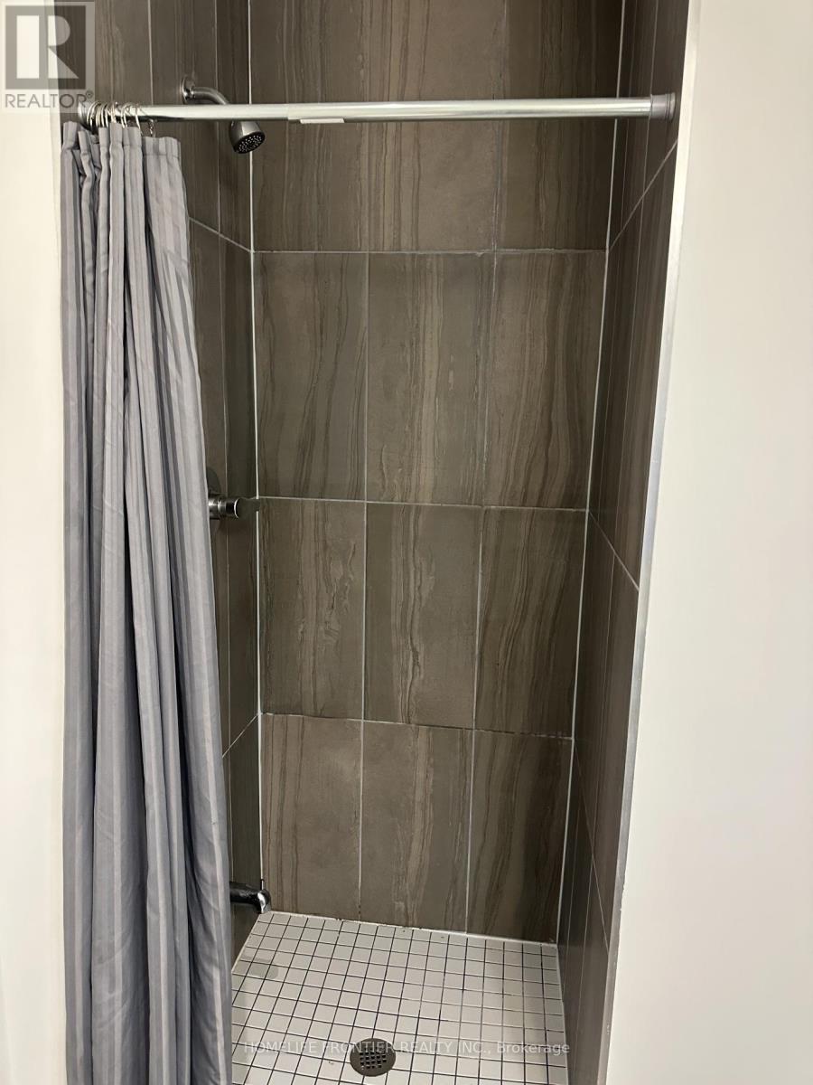 907 - 17 Dundonald Street, Toronto, Ontario  M4Y 1K3 - Photo 8 - C12901412