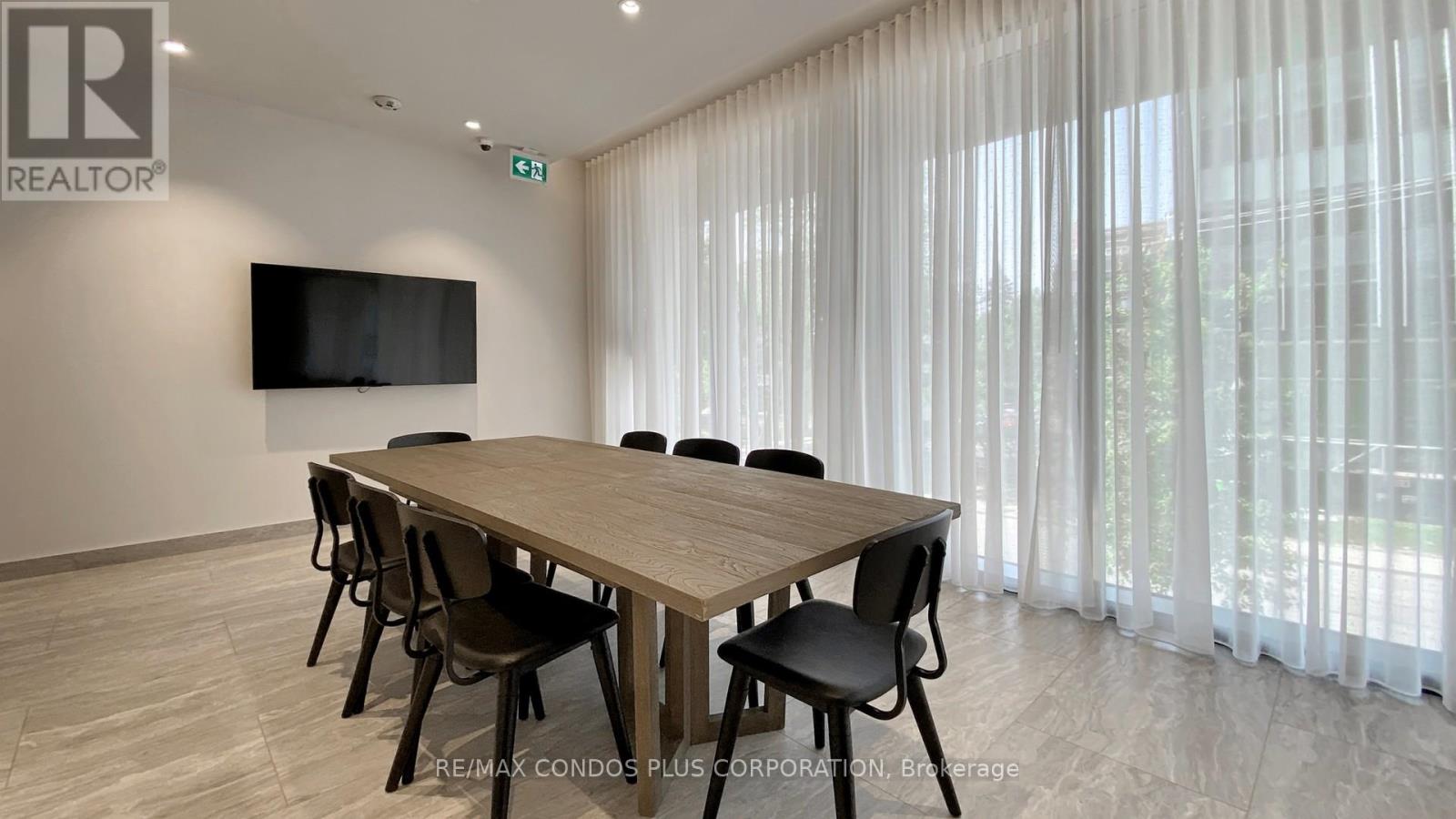 306 - 99 Foxbar Road, Toronto, Ontario  M4V 0B2 - Photo 23 - C12901424