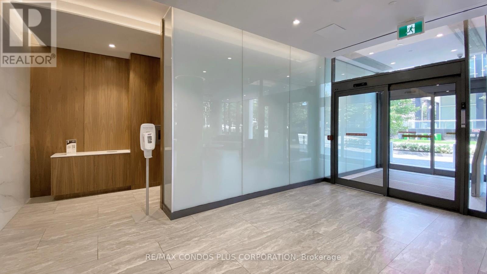 306 - 99 Foxbar Road, Toronto, Ontario  M4V 0B2 - Photo 25 - C12901424