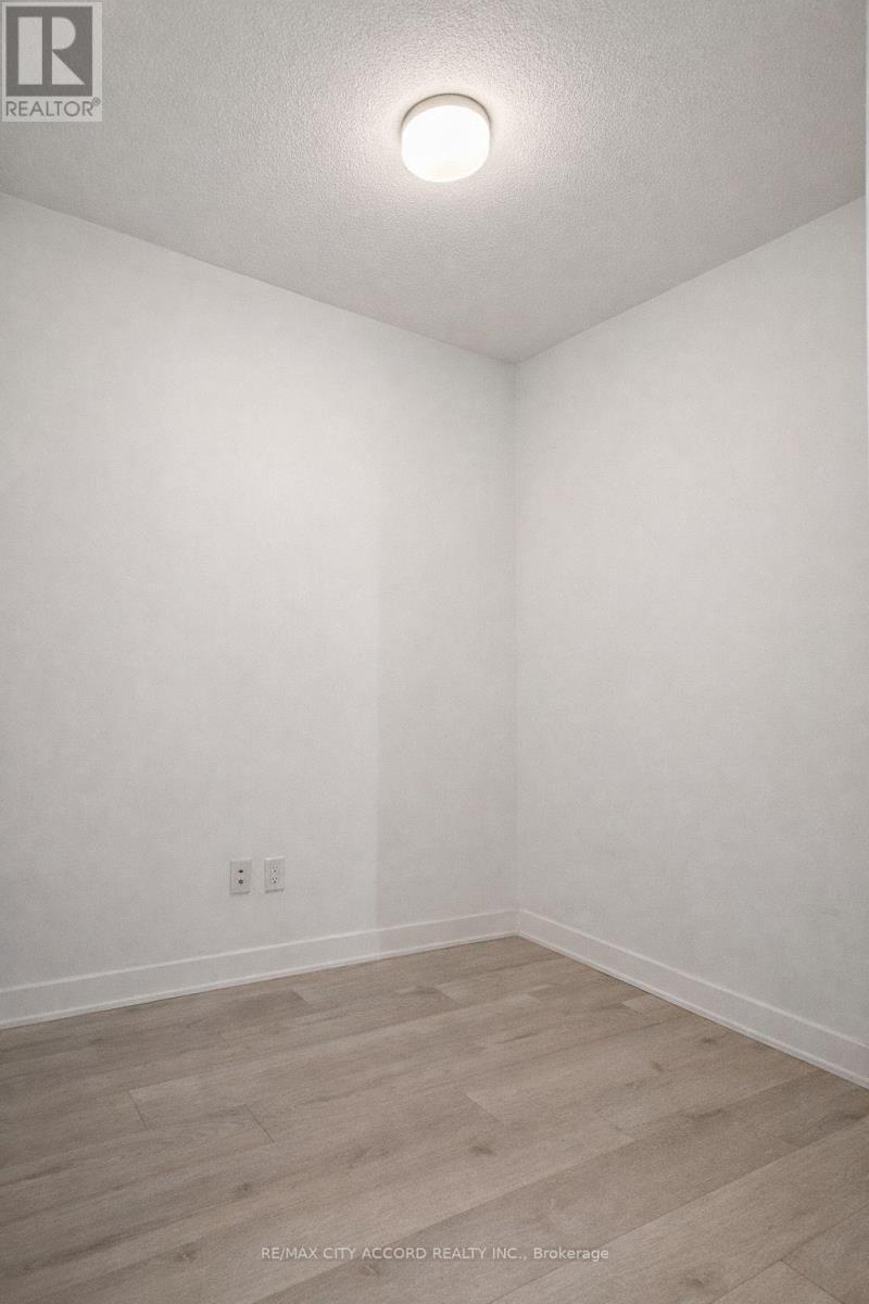 703 - 90 Queens Wharf Road, Toronto (Waterfront Communities), Ontario  M5V 0J4 - Photo 7 - C12901428