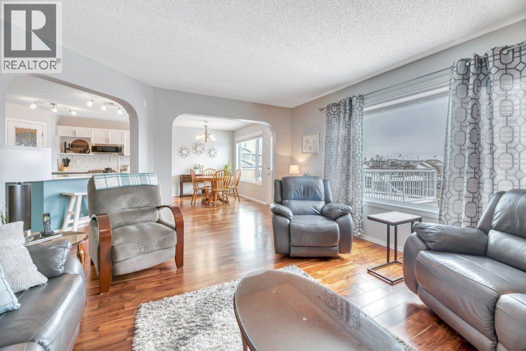 144 Springmere Close, Chestermere, Alberta  T1X 1J9 - Photo 17 - A2293499