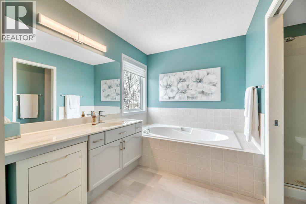 144 Springmere Close, Chestermere, Alberta  T1X 1J9 - Photo 29 - A2293499