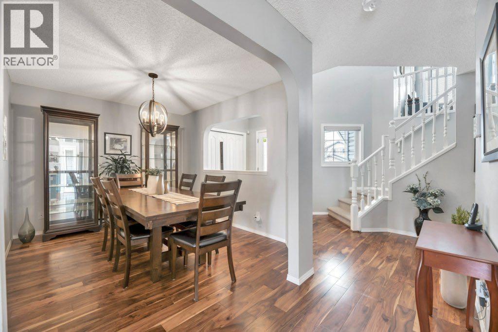 144 Springmere Close, Chestermere, Alberta  T1X 1J9 - Photo 6 - A2293499