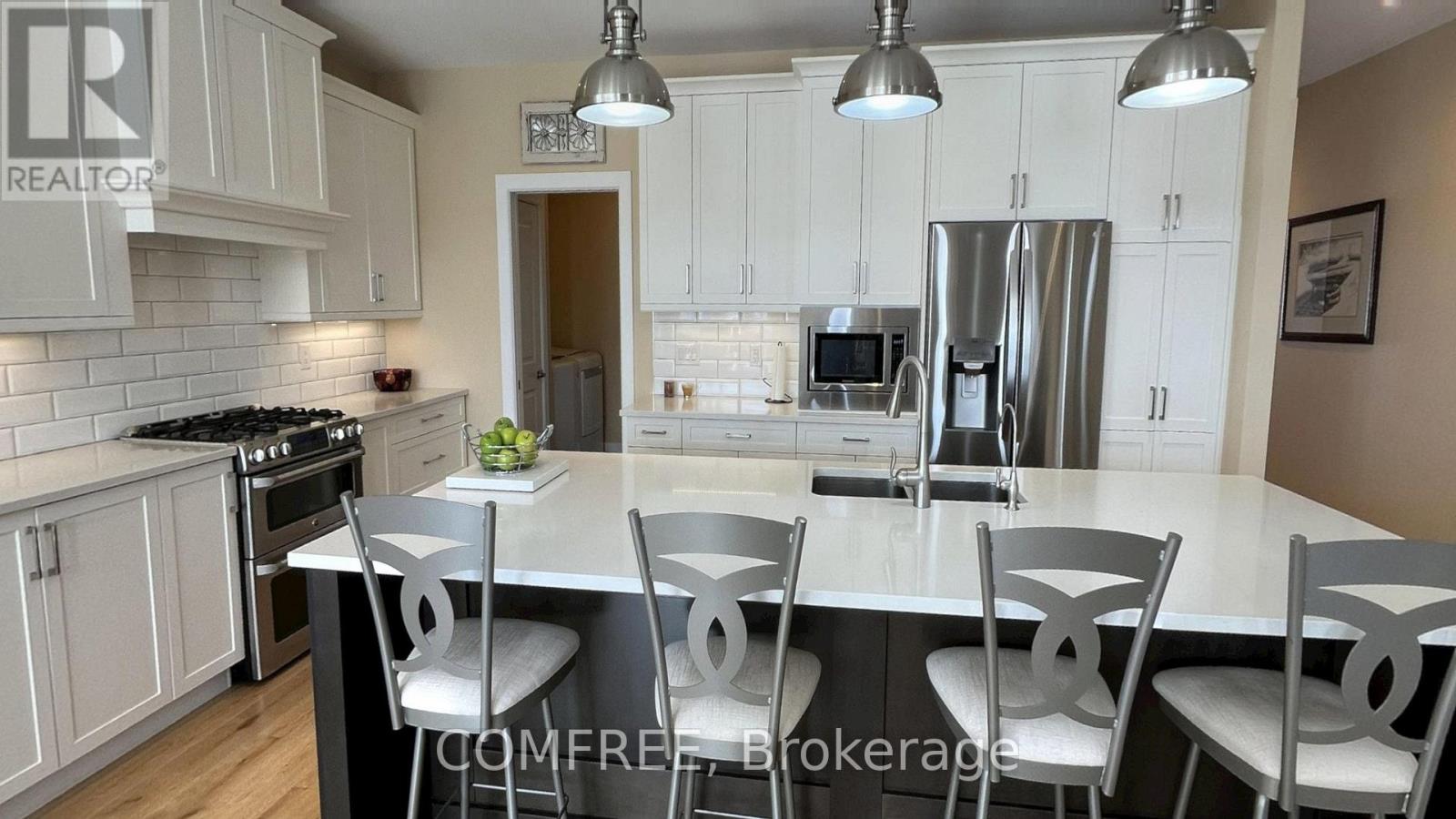 608 Robert Hill Street, Mississippi Mills, Ontario  K0A 1A0 - Photo 15 - X12901302