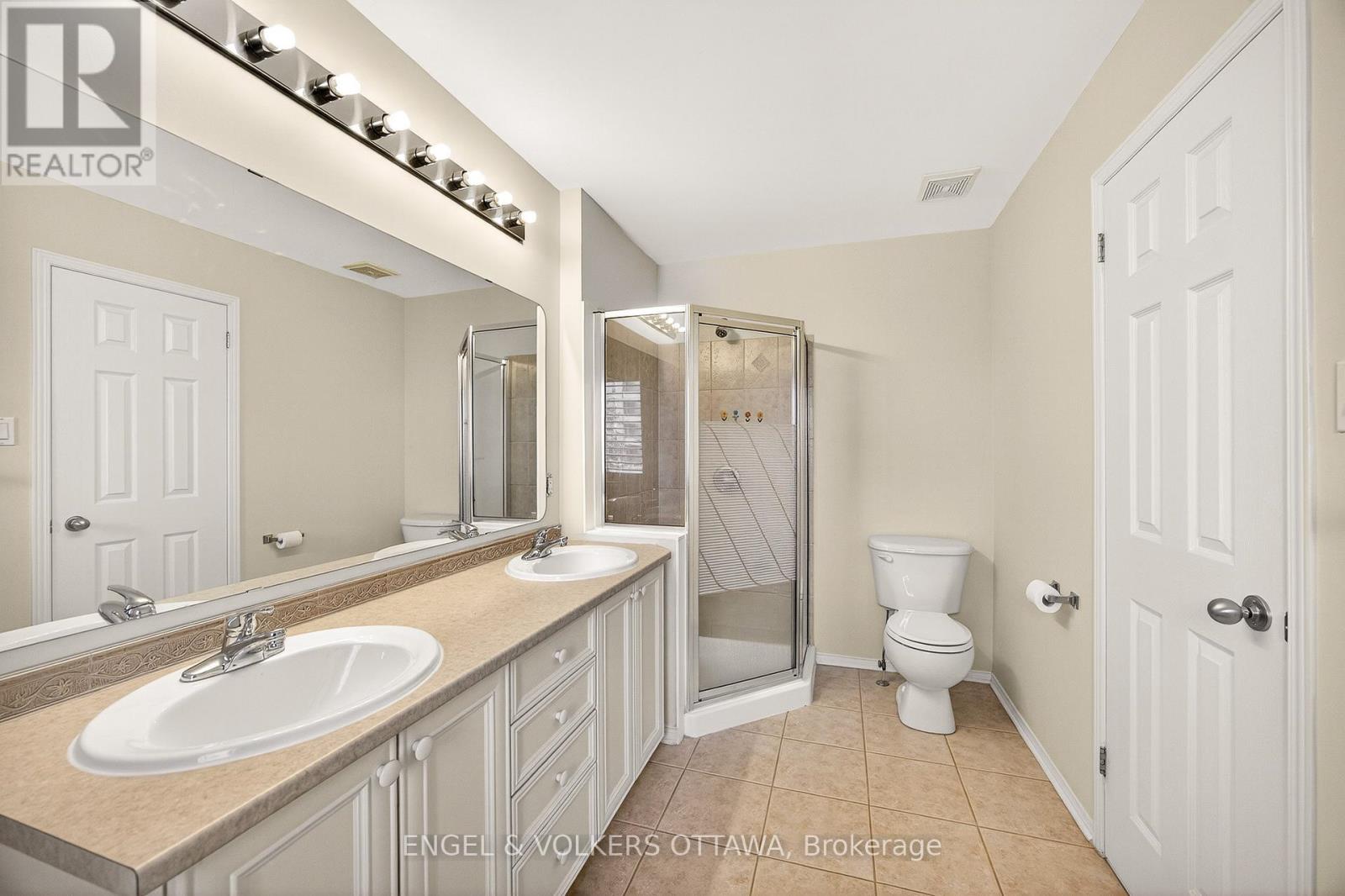 180 Lanark Avenue, Ottawa, Ontario  K1Z 1E5 - Photo 30 - X12901420