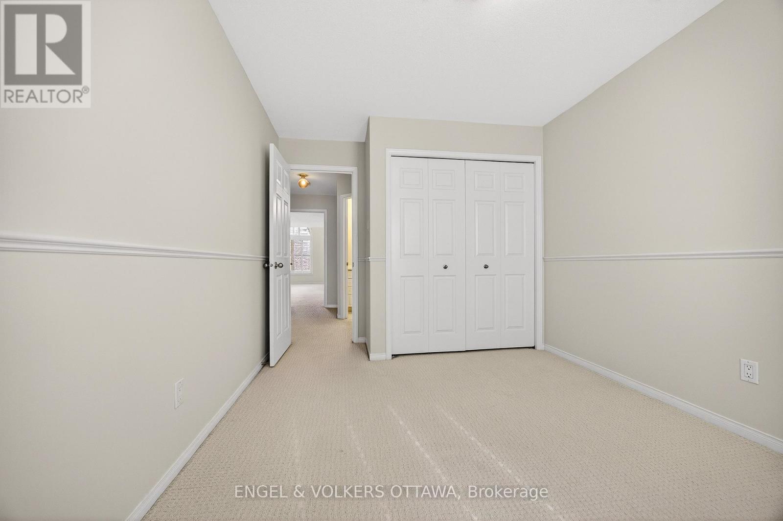 180 Lanark Avenue, Ottawa, Ontario  K1Z 1E5 - Photo 33 - X12901420