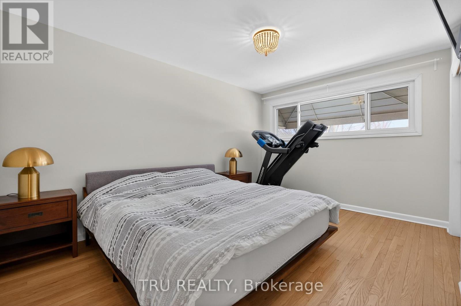 A - 2443 Sudbury Avenue, Ottawa, Ontario  K2C 1L6 - Photo 20 - X12901454