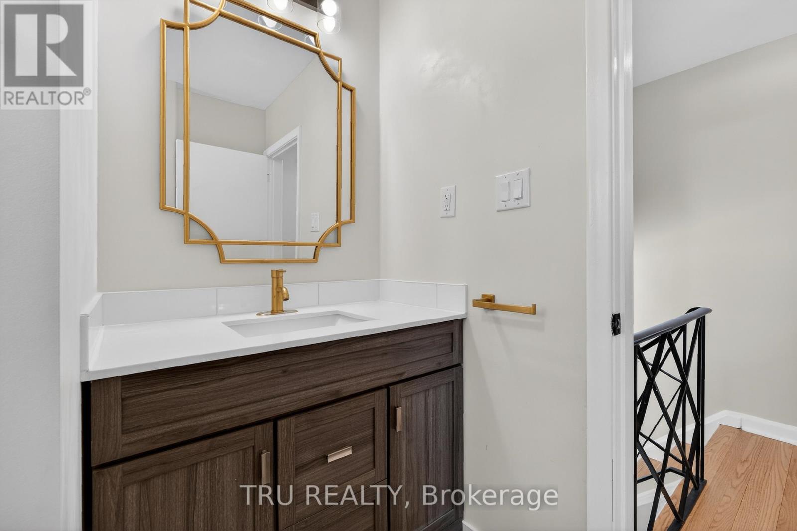 A - 2443 Sudbury Avenue, Ottawa, Ontario  K2C 1L6 - Photo 31 - X12901454