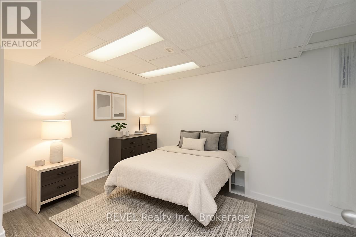 19 Claremount Circle N, Welland, Ontario  L3C 2P4 - Photo 37 - X12901304