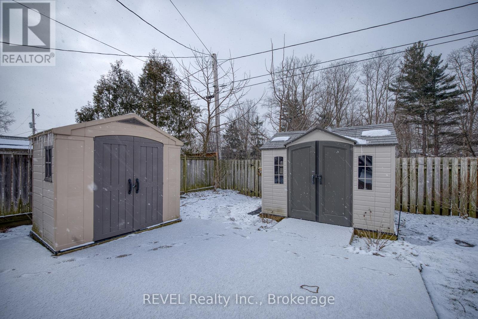 19 Claremount Circle N, Welland, Ontario  L3C 2P4 - Photo 44 - X12901304