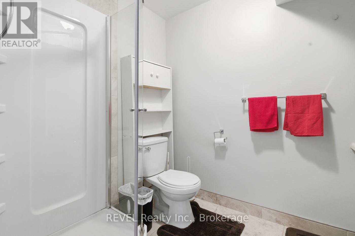 113 Commercial Street, Welland, Ontario  L3B 5Z1 - Photo 18 - X12901416