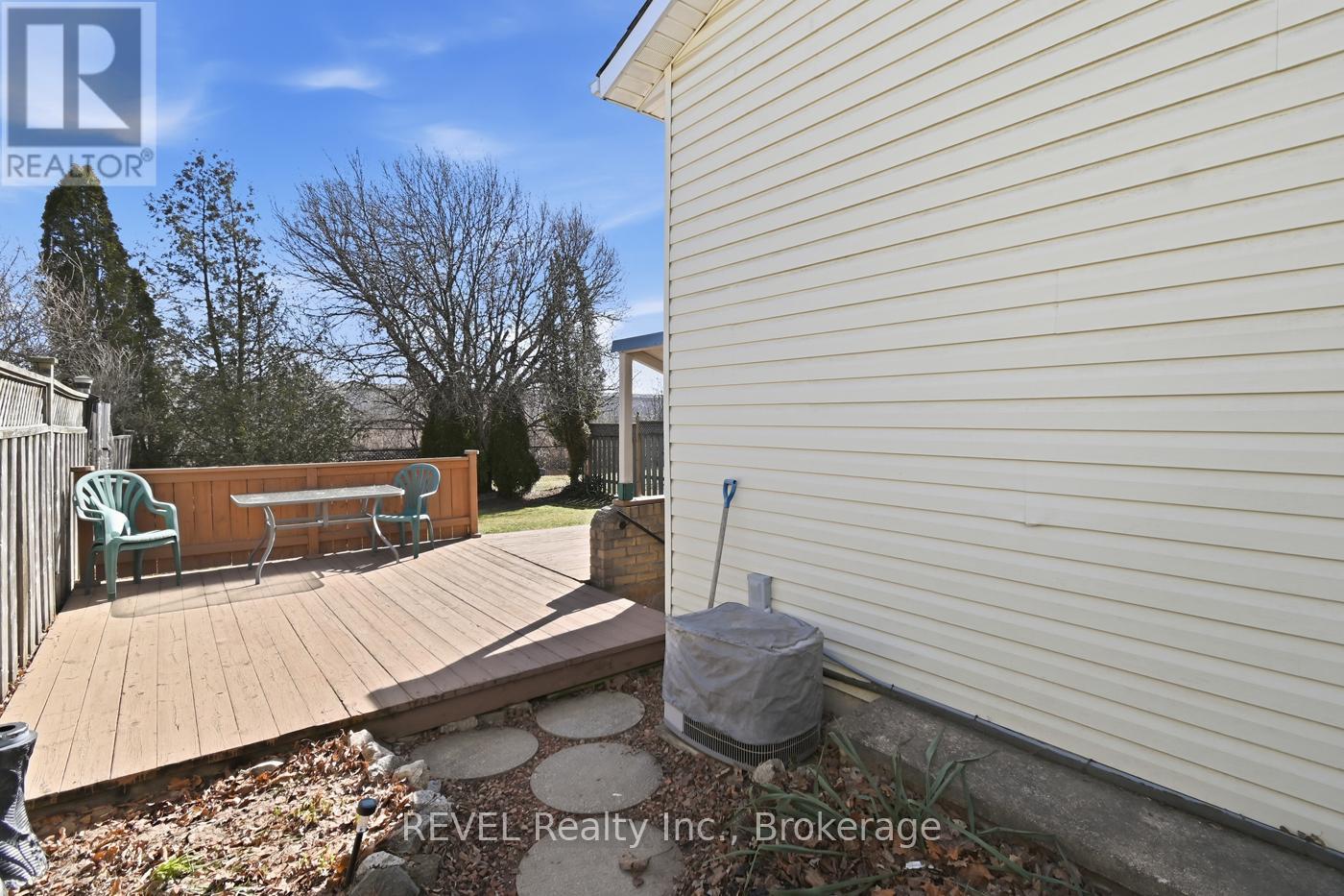 113 Commercial Street, Welland, Ontario  L3B 5Z1 - Photo 41 - X12901416