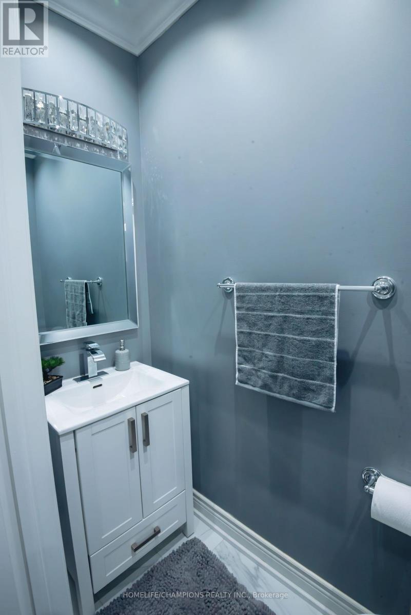 105 Braith Crescent, Whitchurch-Stouffville, Ontario  L4A 0B9 - Photo 34 - N12901372