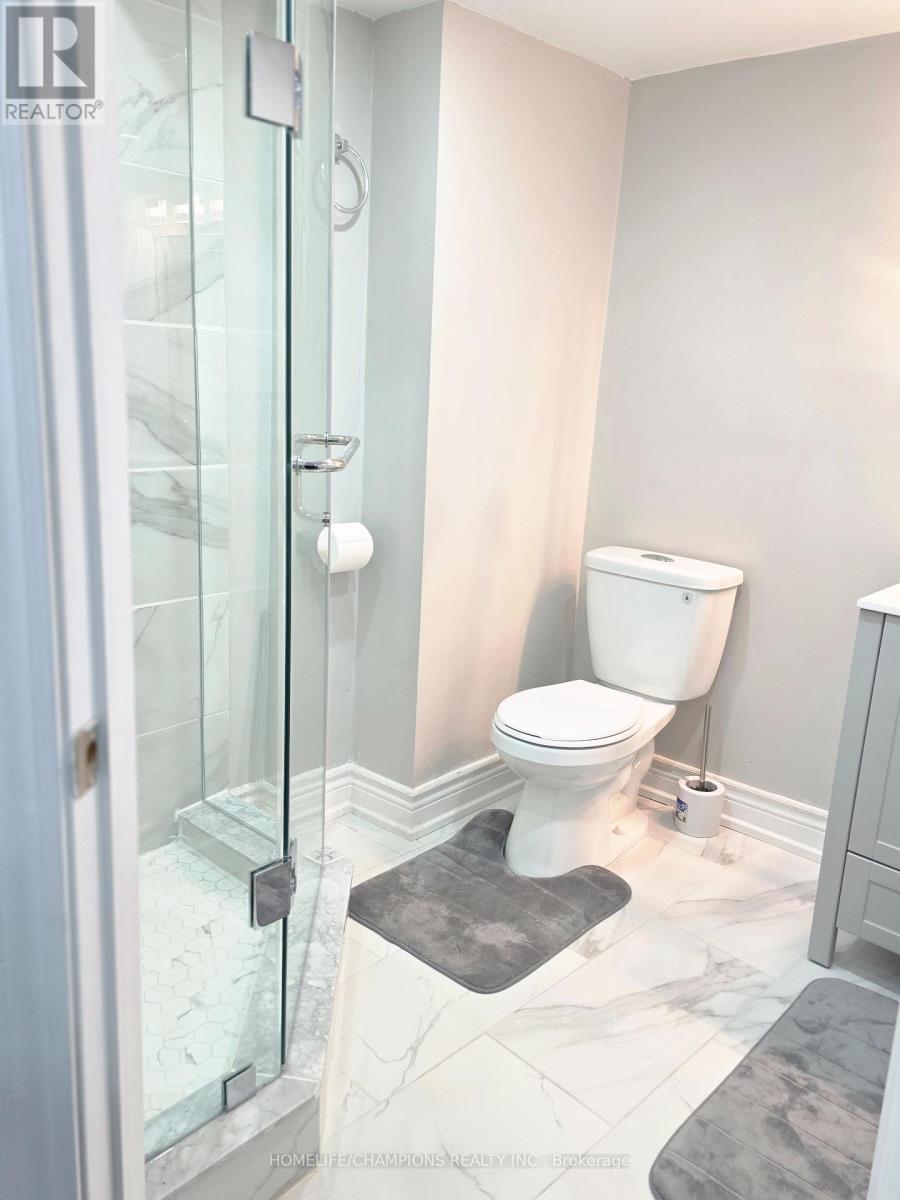 105 Braith Crescent, Whitchurch-Stouffville, Ontario  L4A 0B9 - Photo 7 - N12901372