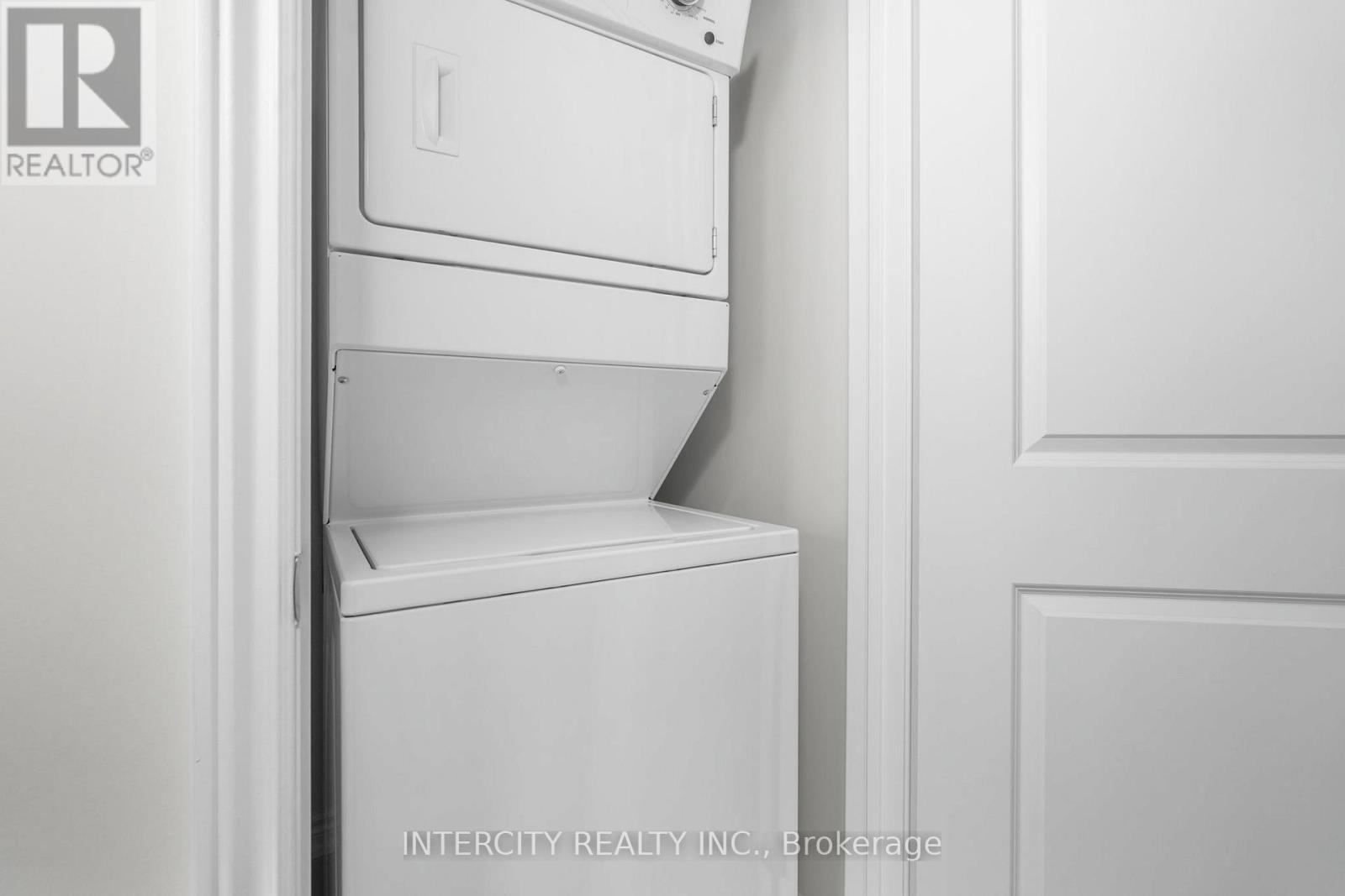 76 Tipp Drive, Richmond Hill, Ontario  L4E 1J3 - Photo 13 - N12901480