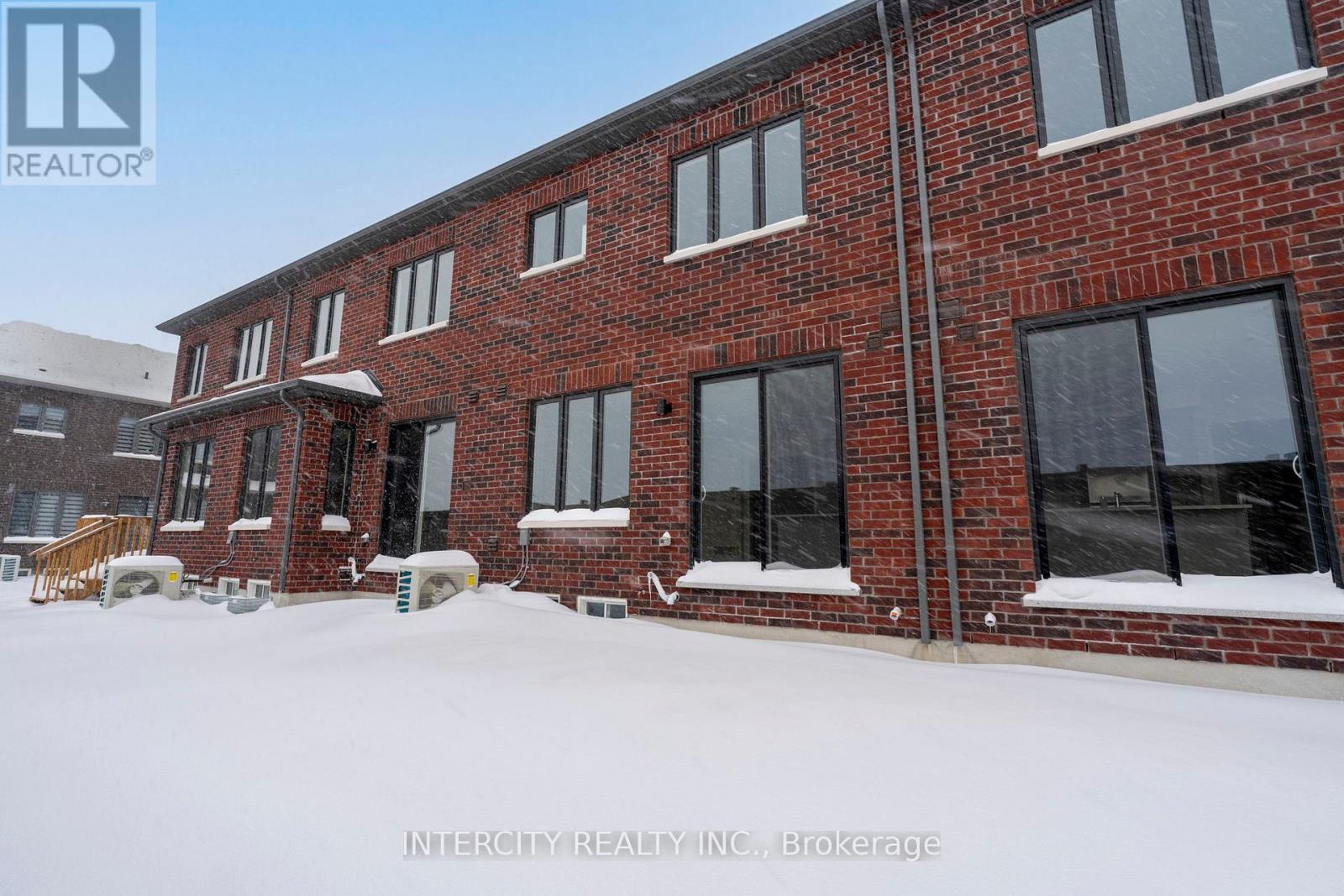 76 Tipp Drive, Richmond Hill, Ontario  L4E 1J3 - Photo 18 - N12901480