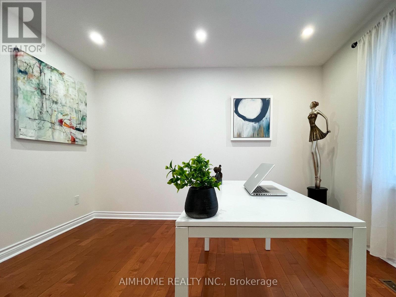 8 Cygnus Drive, Richmond Hill, Ontario  L4C 8P2 - Photo 22 - N12901484