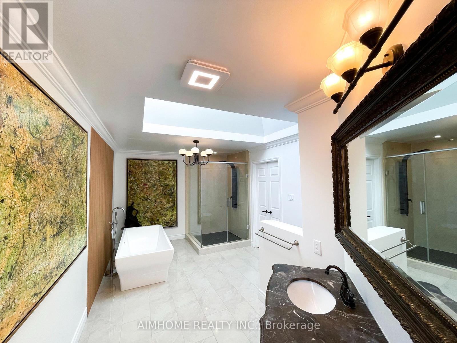 8 Cygnus Drive, Richmond Hill, Ontario  L4C 8P2 - Photo 34 - N12901484