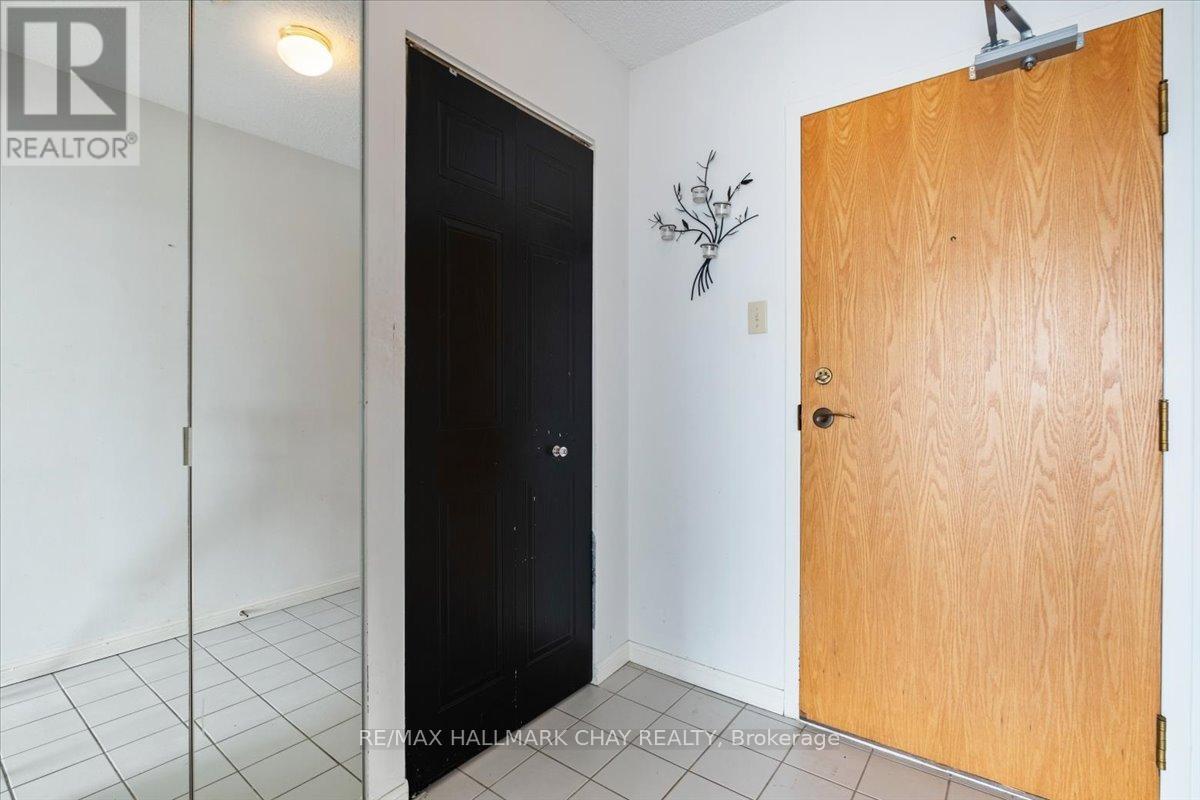 607 - 65 Ellen Street, Barrie (City Centre), Ontario  L4N 3A5 - Photo 6 - S12901352