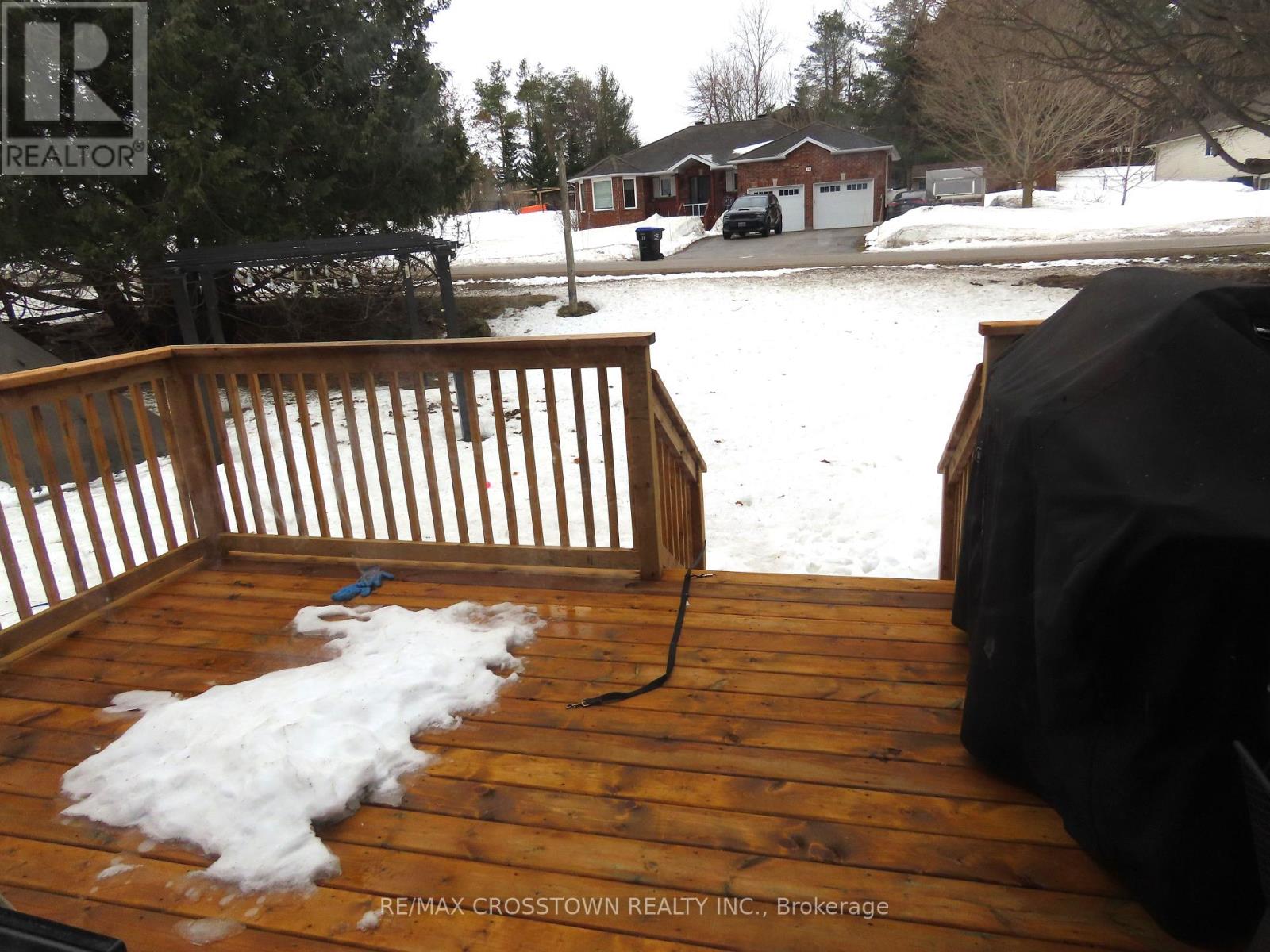 4716 Penetanguishene Road, Springwater, Ontario  L0L 1V0 - Photo 30 - S12901414