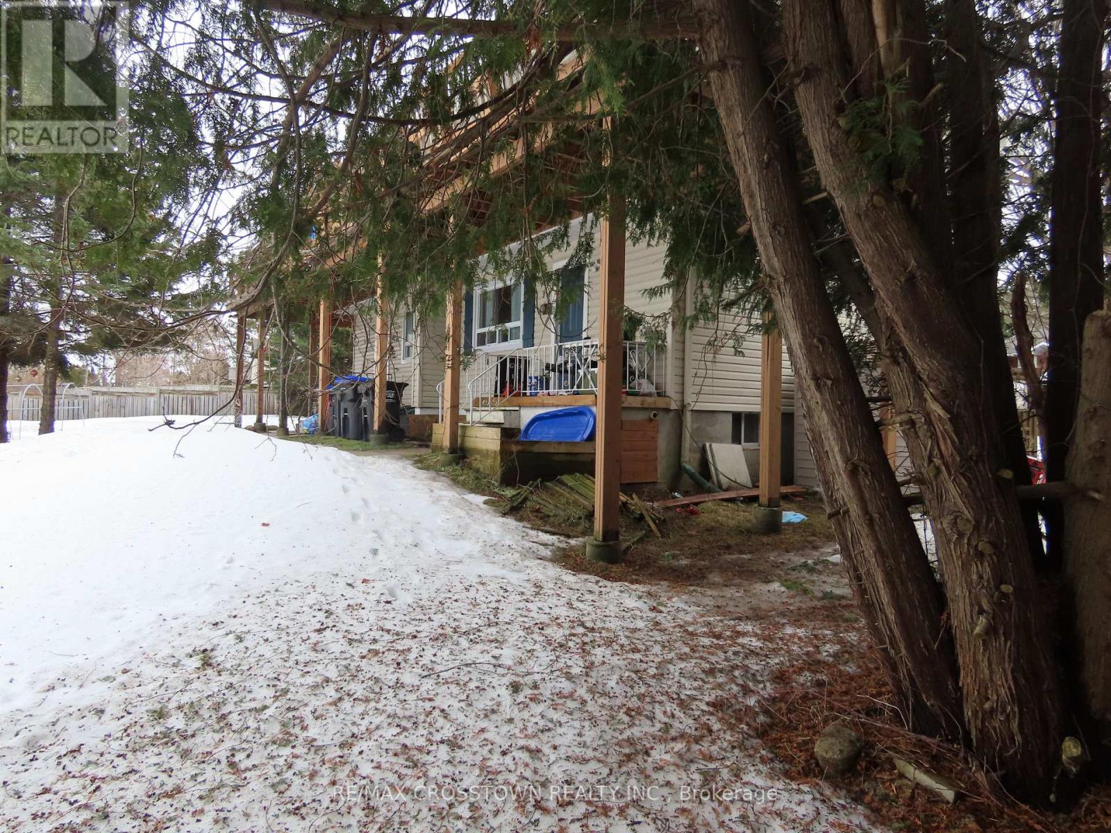 4716 Penetanguishene Road, Springwater, Ontario  L0L 1V0 - Photo 33 - S12901414