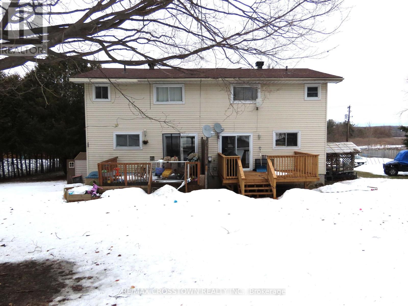 4716 Penetanguishene Road, Springwater, Ontario  L0L 1V0 - Photo 6 - S12901414