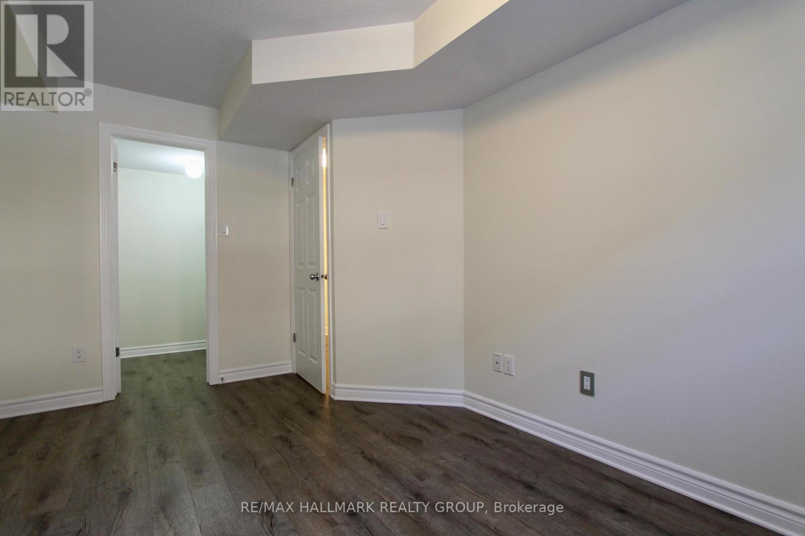 126a Lindenshade Drive, Ottawa, Ontario  K2J 5R5 - Photo 18 - X12900774