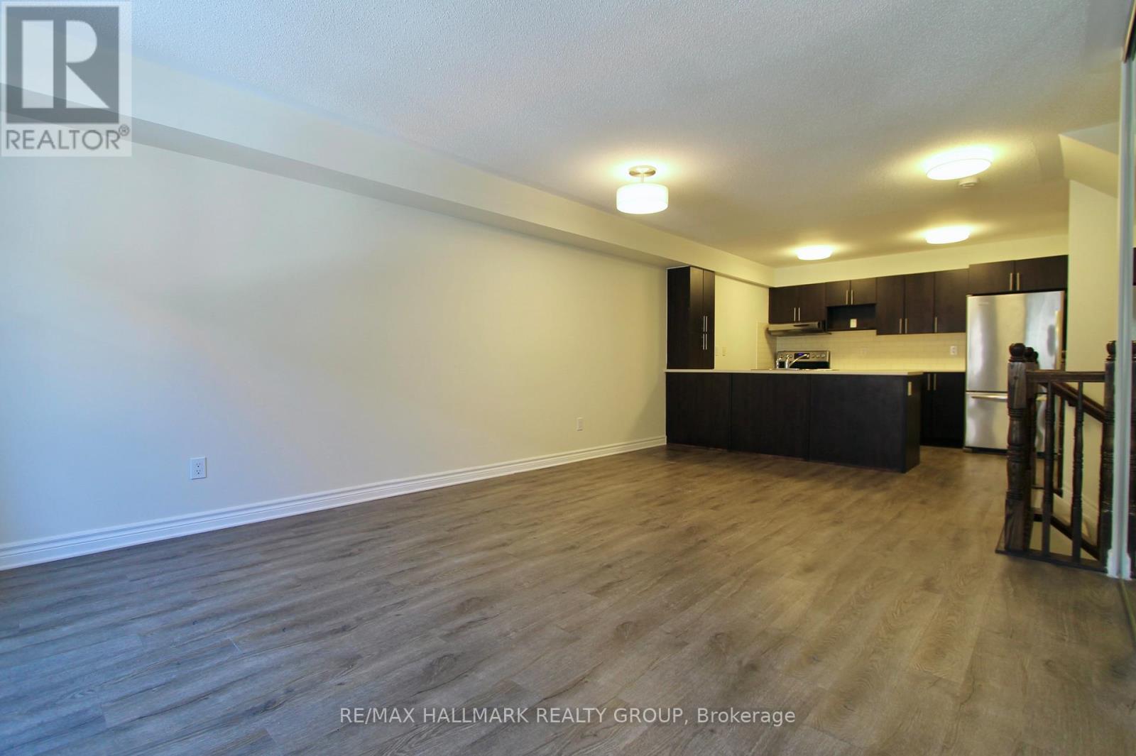 126a Lindenshade Drive, Ottawa, Ontario  K2J 5R5 - Photo 6 - X12900774