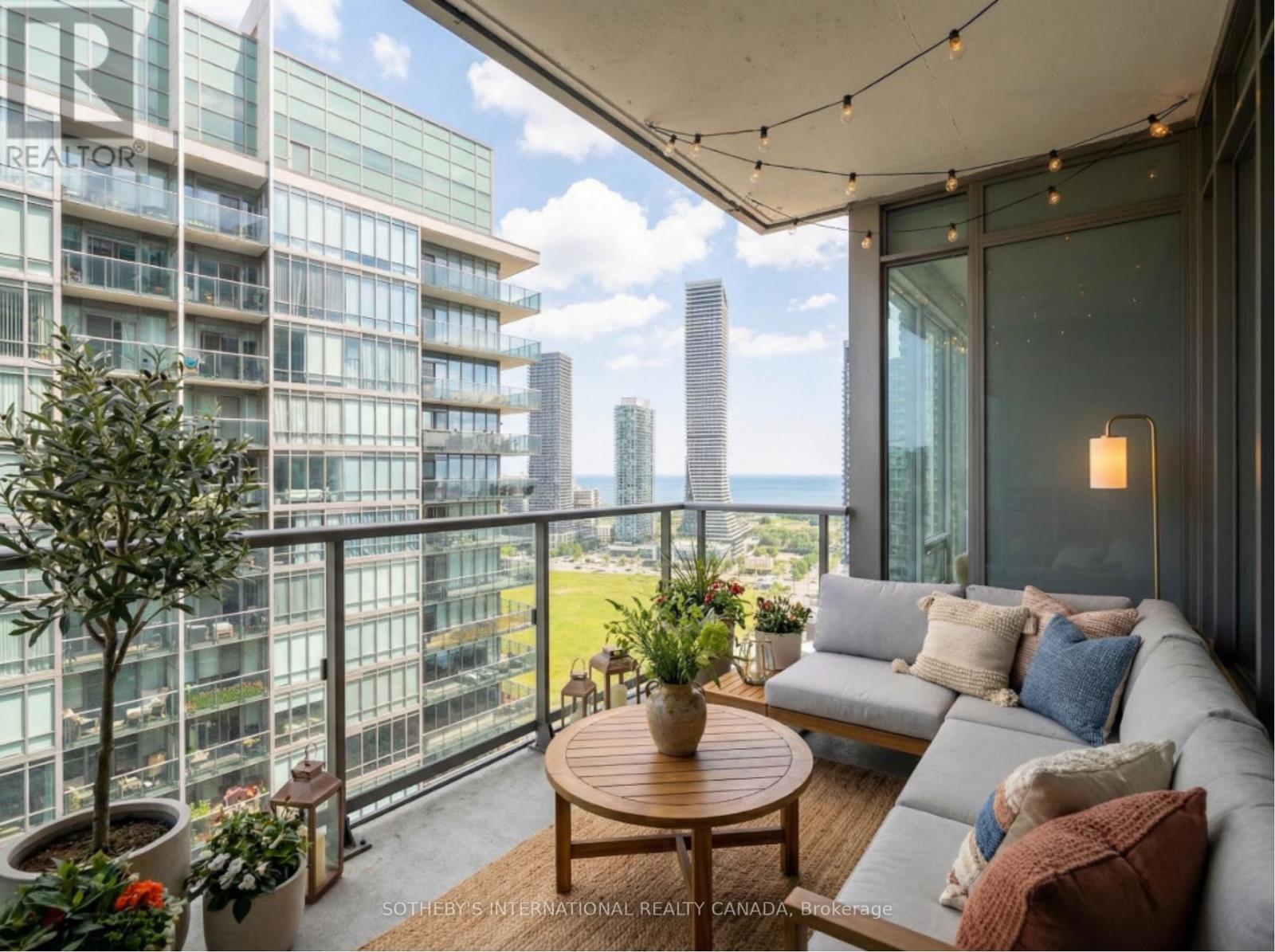 2711 - 88 Park Lawn Road, Toronto, Ontario  M8Y 0B5 - Photo 9 - W12901358