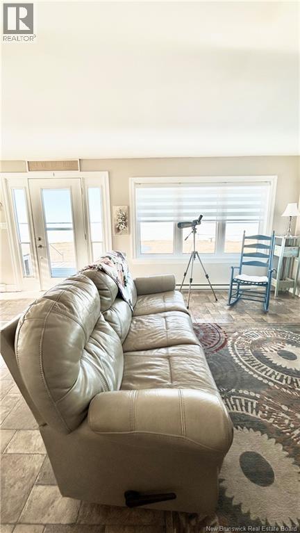 7731 2 Du Havre Street, Bas-Caraquet, New Brunswick  E1W 5W9 - Photo 18 - NB133616