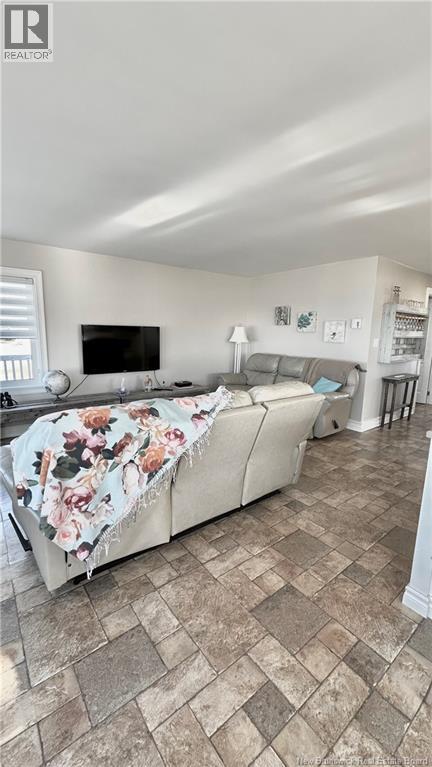 7731 2 Du Havre Street, Bas-Caraquet, New Brunswick  E1W 5W9 - Photo 21 - NB133616