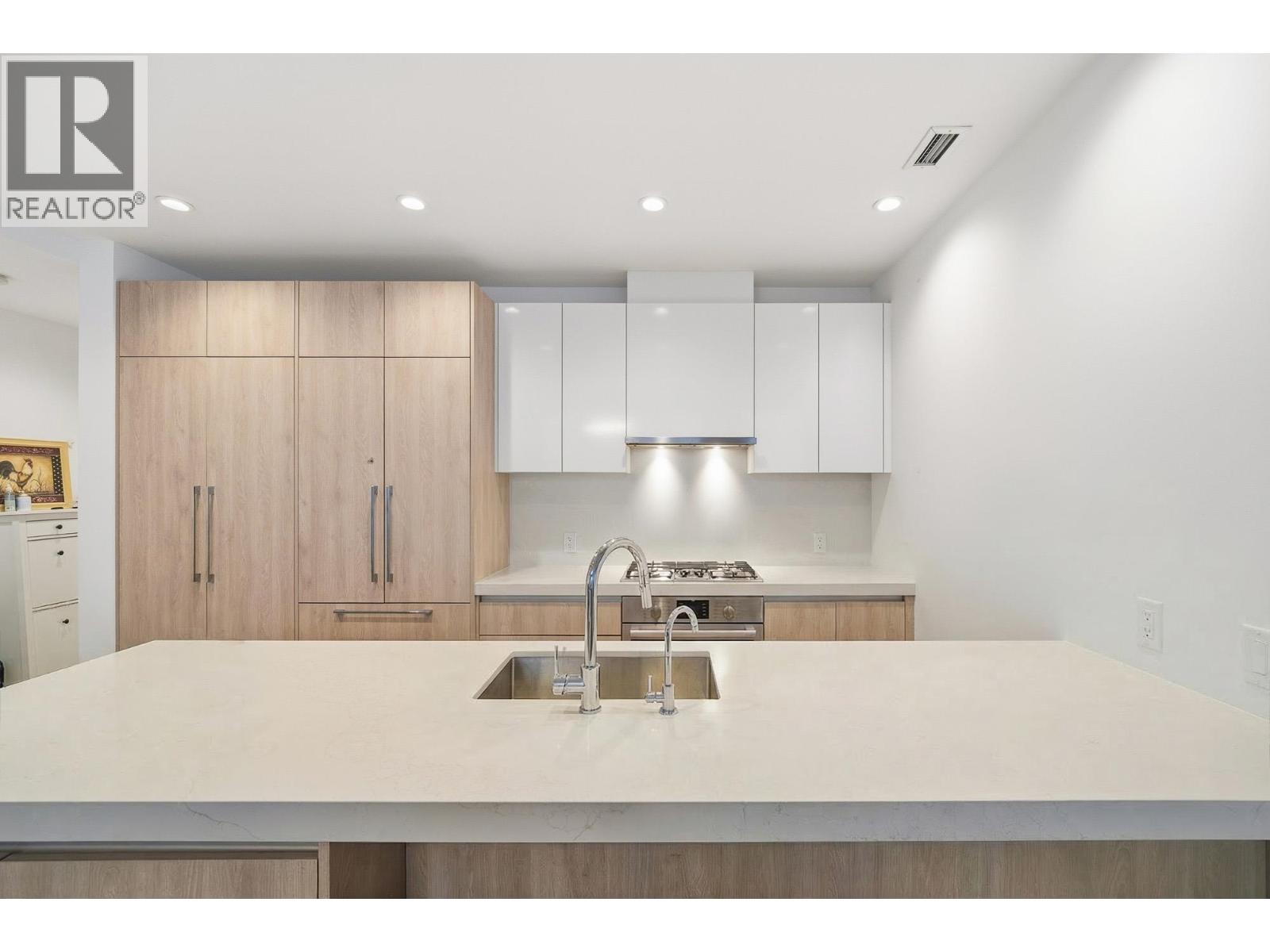 3602 6080 Mckay Avenue, Burnaby, British Columbia  V5H 0J4 - Photo 5 - R3101436