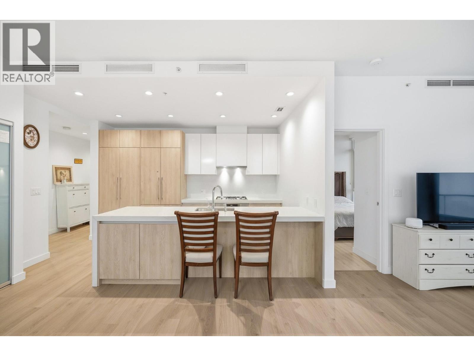 3602 6080 Mckay Avenue, Burnaby, British Columbia  V5H 0J4 - Photo 4 - R3101436