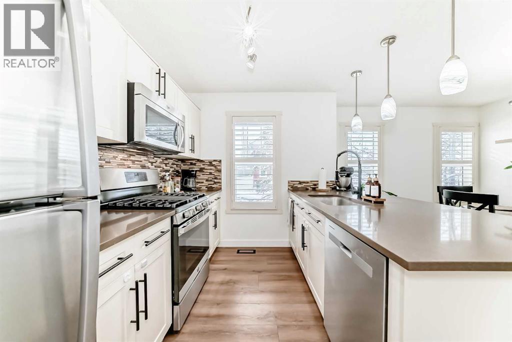 45 Silverado Drive Sw, Calgary, Alberta  T2X 0C4 - Photo 3 - A2291495