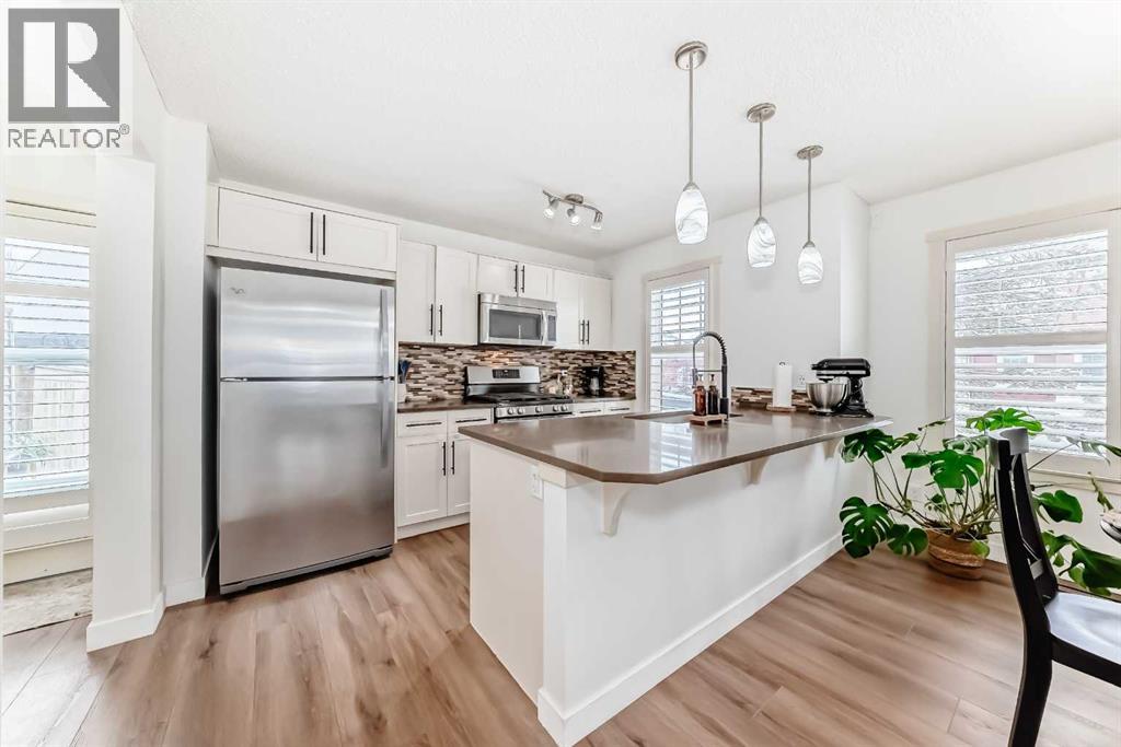 45 Silverado Drive Sw, Calgary, Alberta  T2X 0C4 - Photo 2 - A2291495