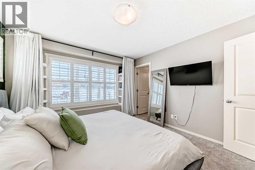 45 Silverado Drive Sw, Calgary, Alberta  T2X 0C4 - Photo 17 - A2291495