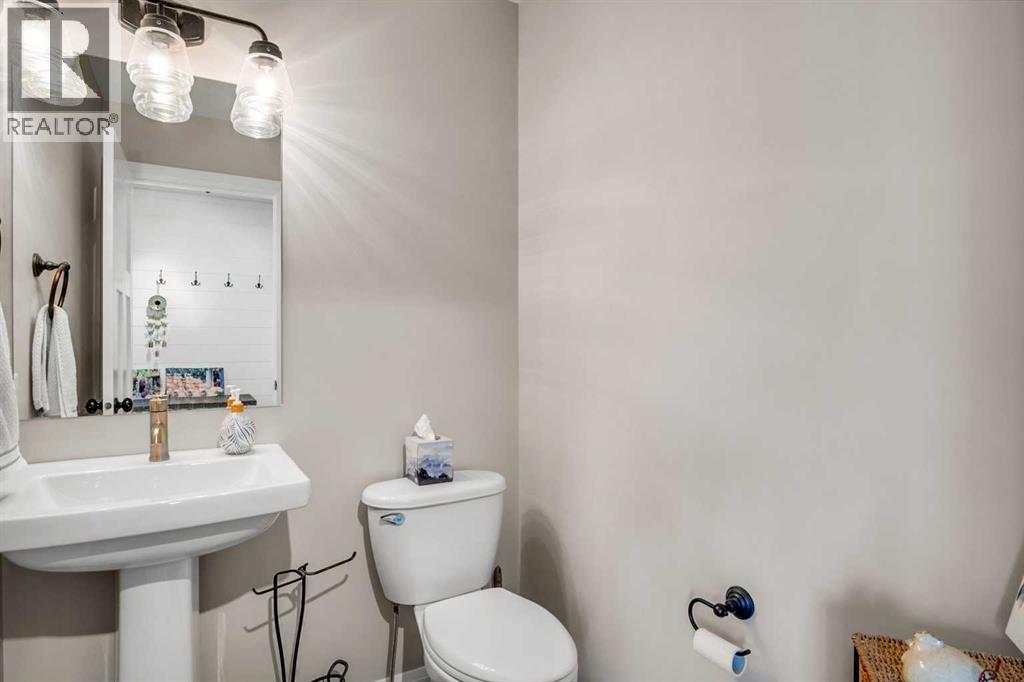 704 Stonehaven Drive, Carstairs, Alberta  T0M 0N0 - Photo 15 - A2292945