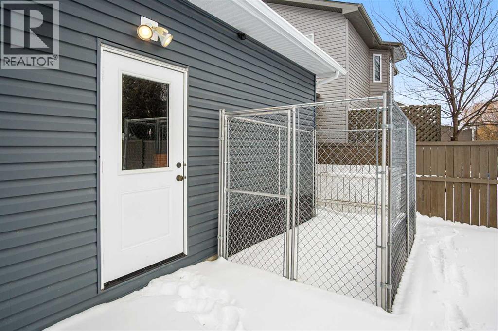 704 Stonehaven Drive, Carstairs, Alberta  T0M 0N0 - Photo 43 - A2292945