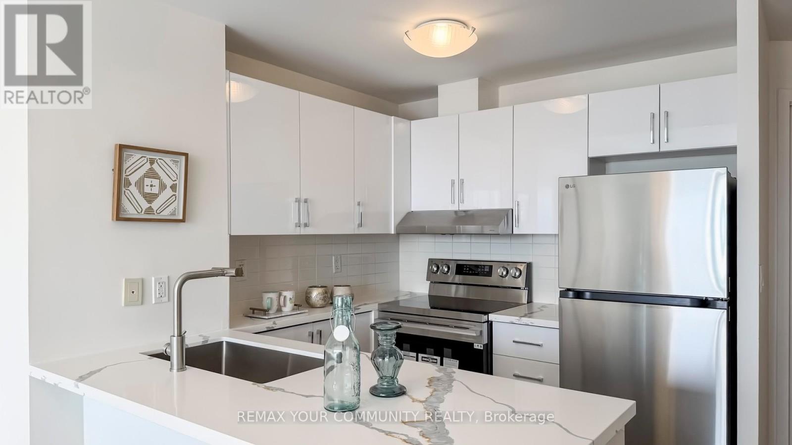 2206 - 5740 Yonge Street, Toronto, Ontario  M2M 0B1 - Photo 24 - C12900164