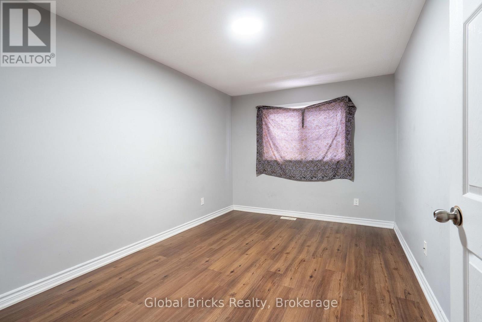 10 Dillon Drive, Brampton, Ontario  L6X 3B6 - Photo 26 - W12888120
