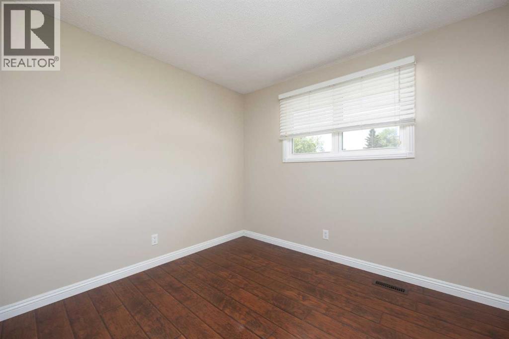 185 Hiltop Crescent, Fort Mcmurray, Alberta  T9H 3V3 - Photo 25 - A2292430