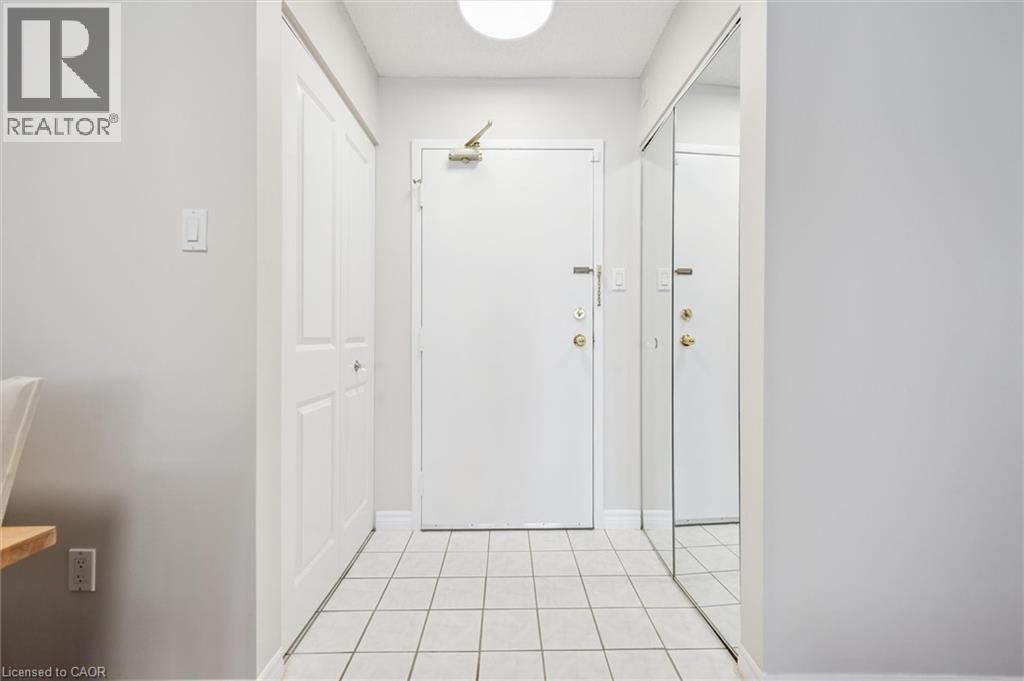 15 Hofstetter Avenue Unit# 205, Kitchener, Ontario  N2A 3Z7 - Photo 7 - 40806771