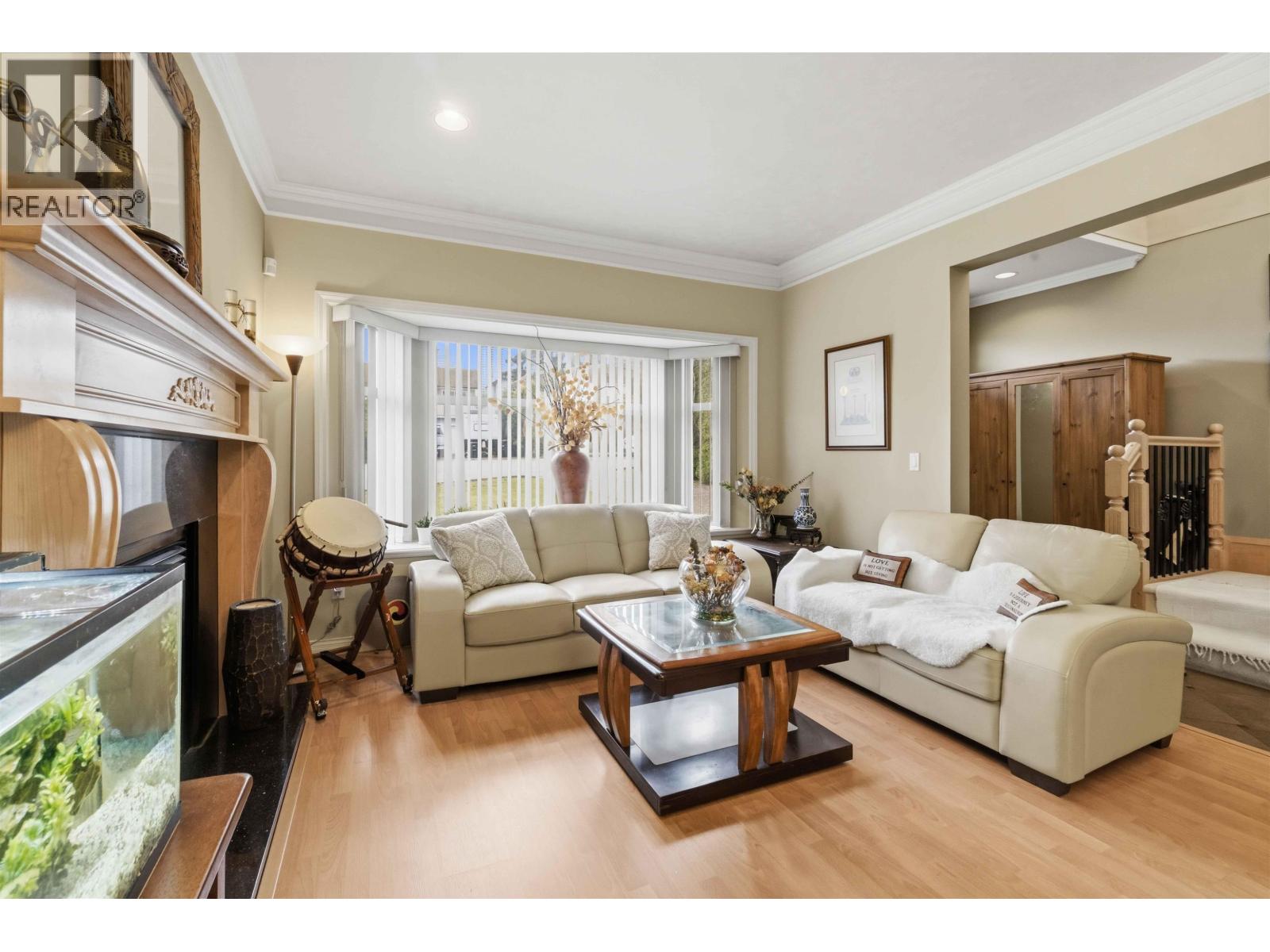 4553 Ellerton Court, Burnaby, British Columbia  V5H 1E1 - Photo 8 - R3088260